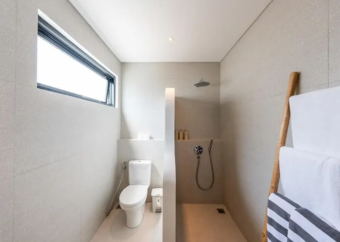 Layana - 3br Pvt Poolvilla Near Canggu, Pererenan 别墅